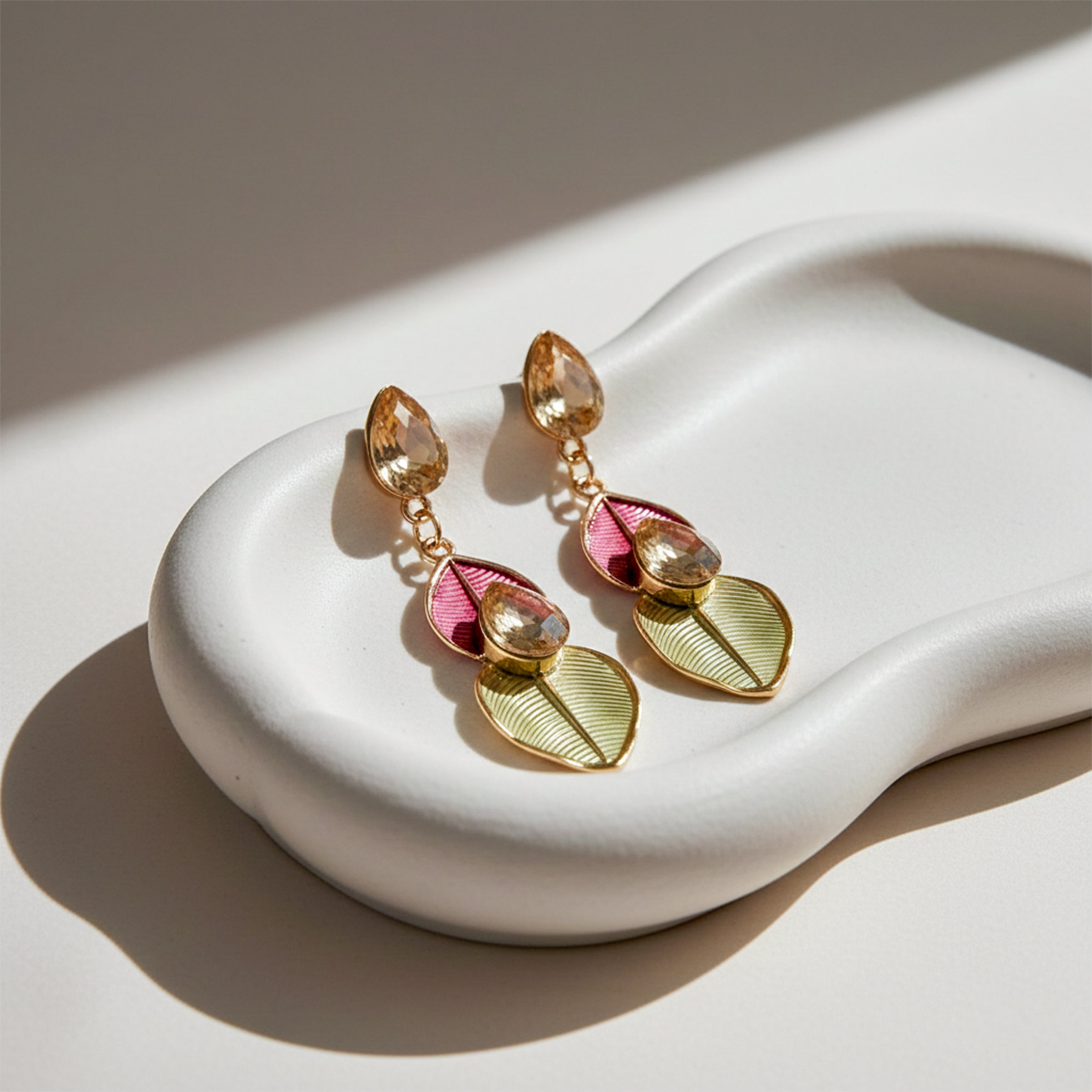 Elegant Leaf Earrings GWE -232