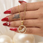 Swan Graceful Pendant Necklace GWN -8