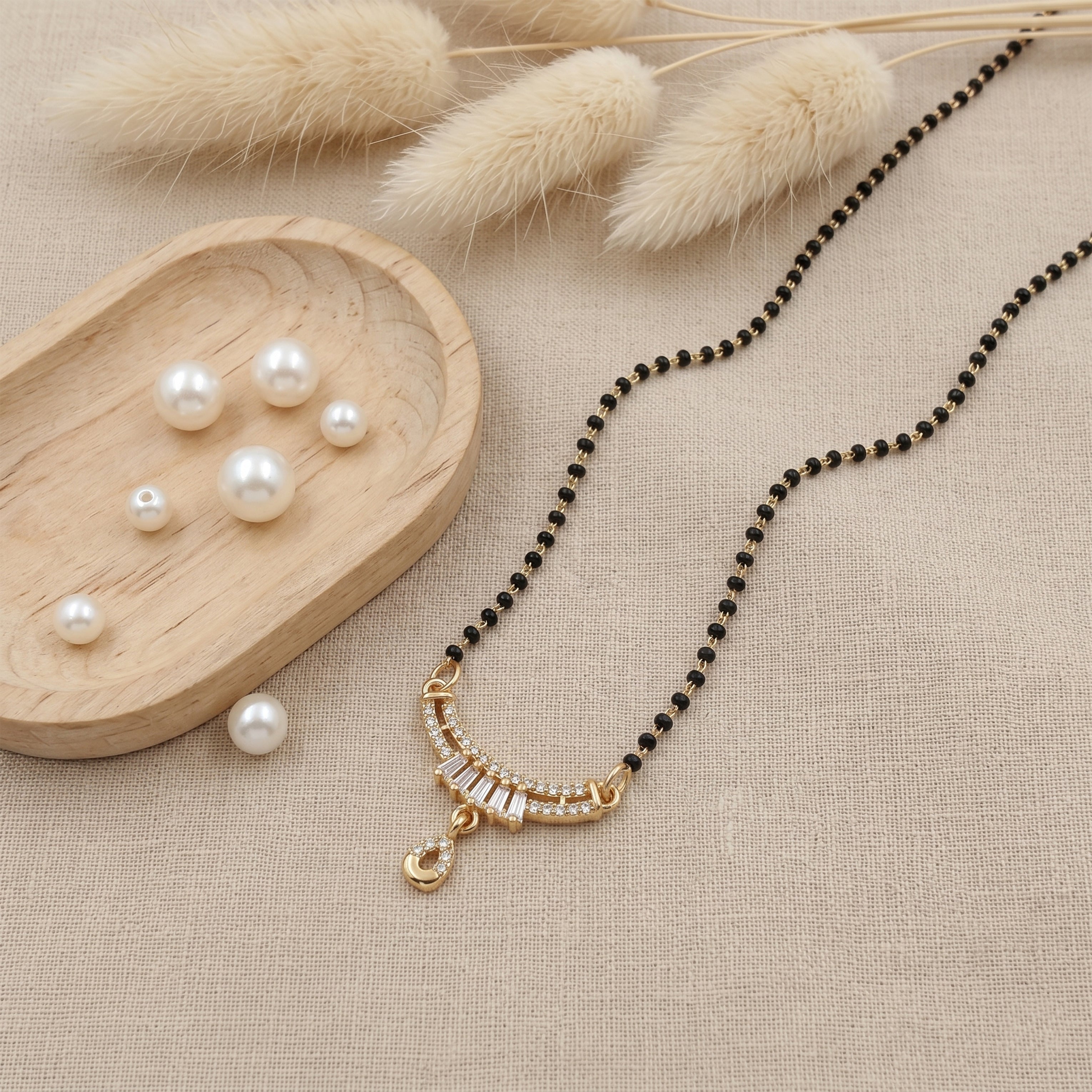Elegant Crystal Curve Mangalsutra GM -20