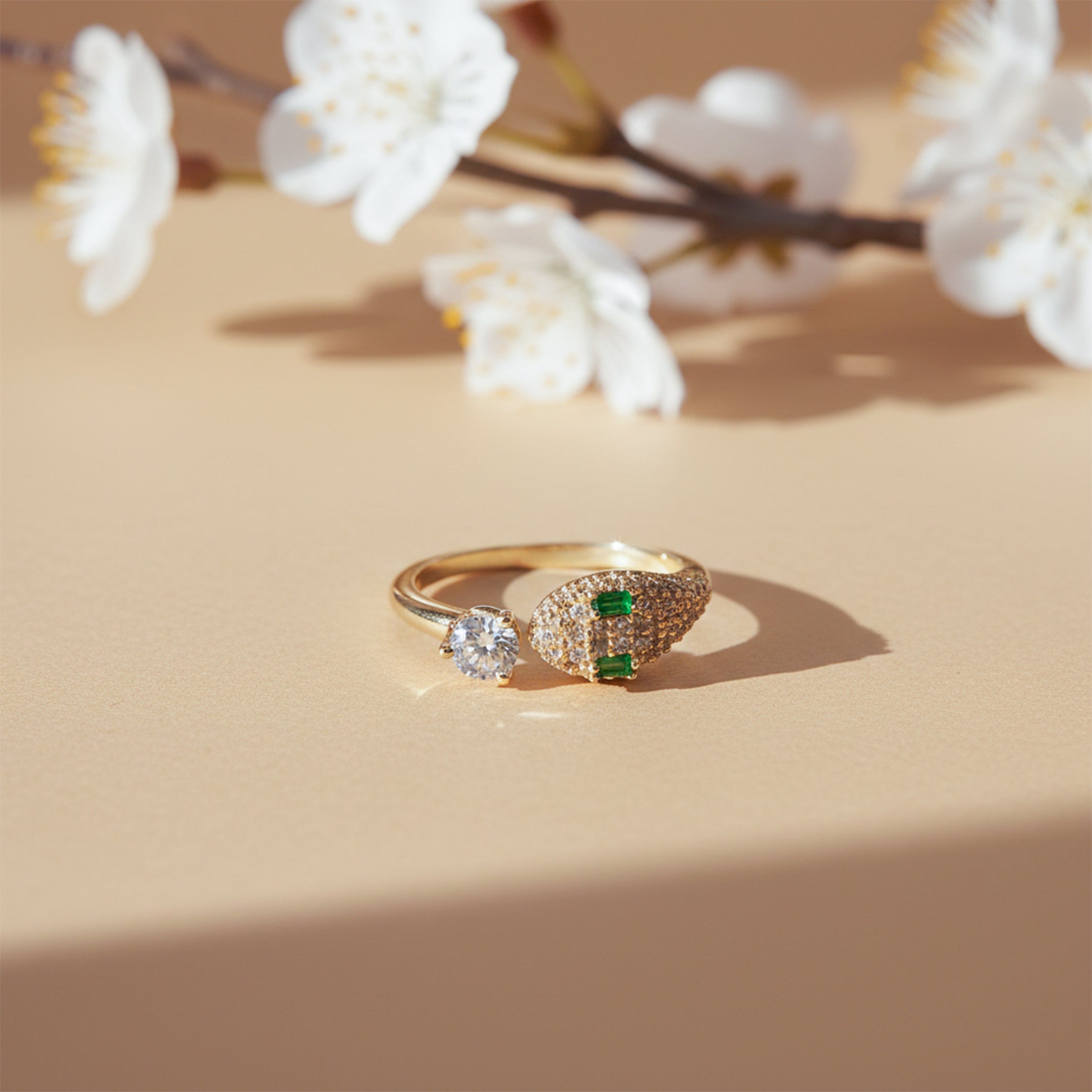 Golden Emerald Snake Open Ring GWR -79