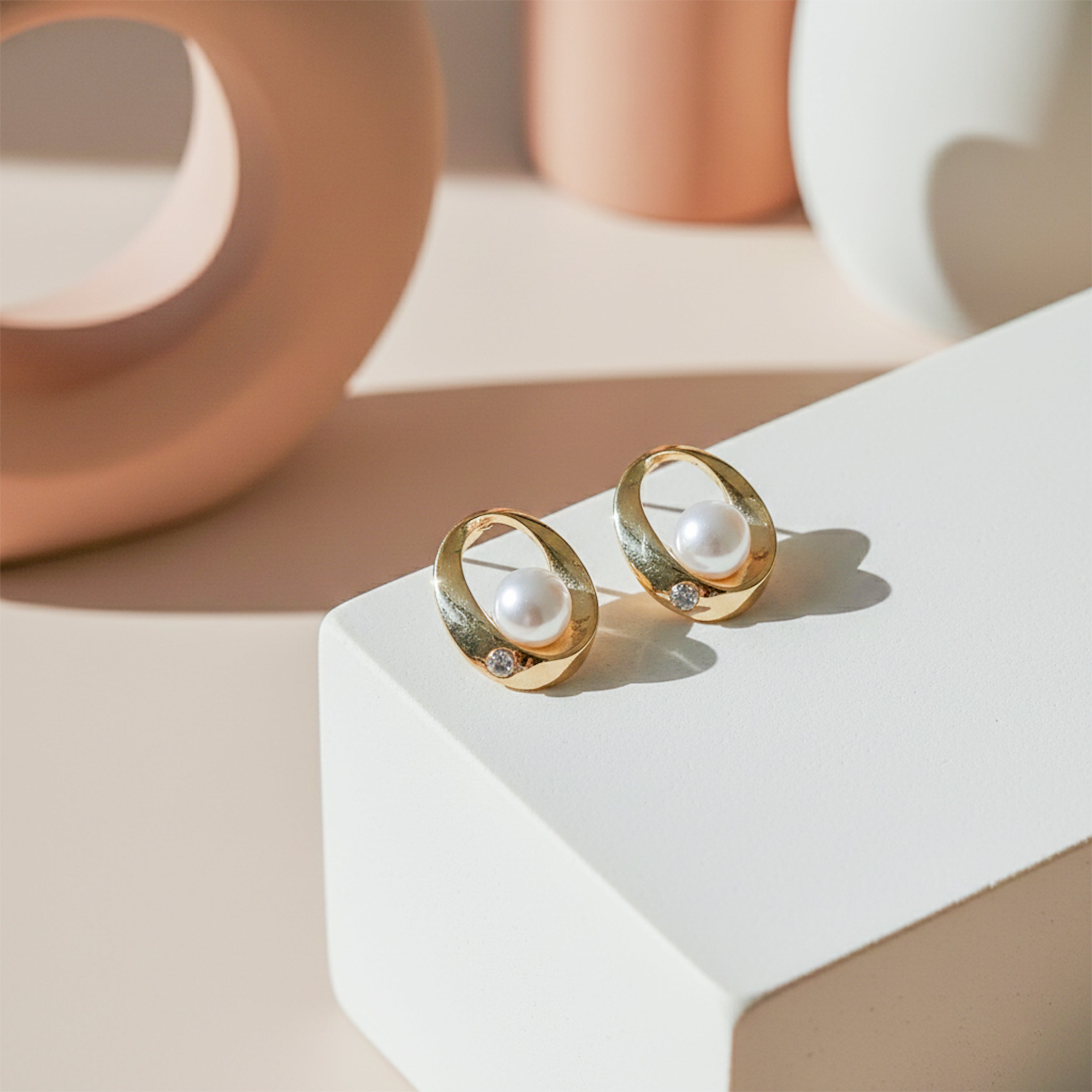 Luna Pearl Orbit Earrings GWE -58