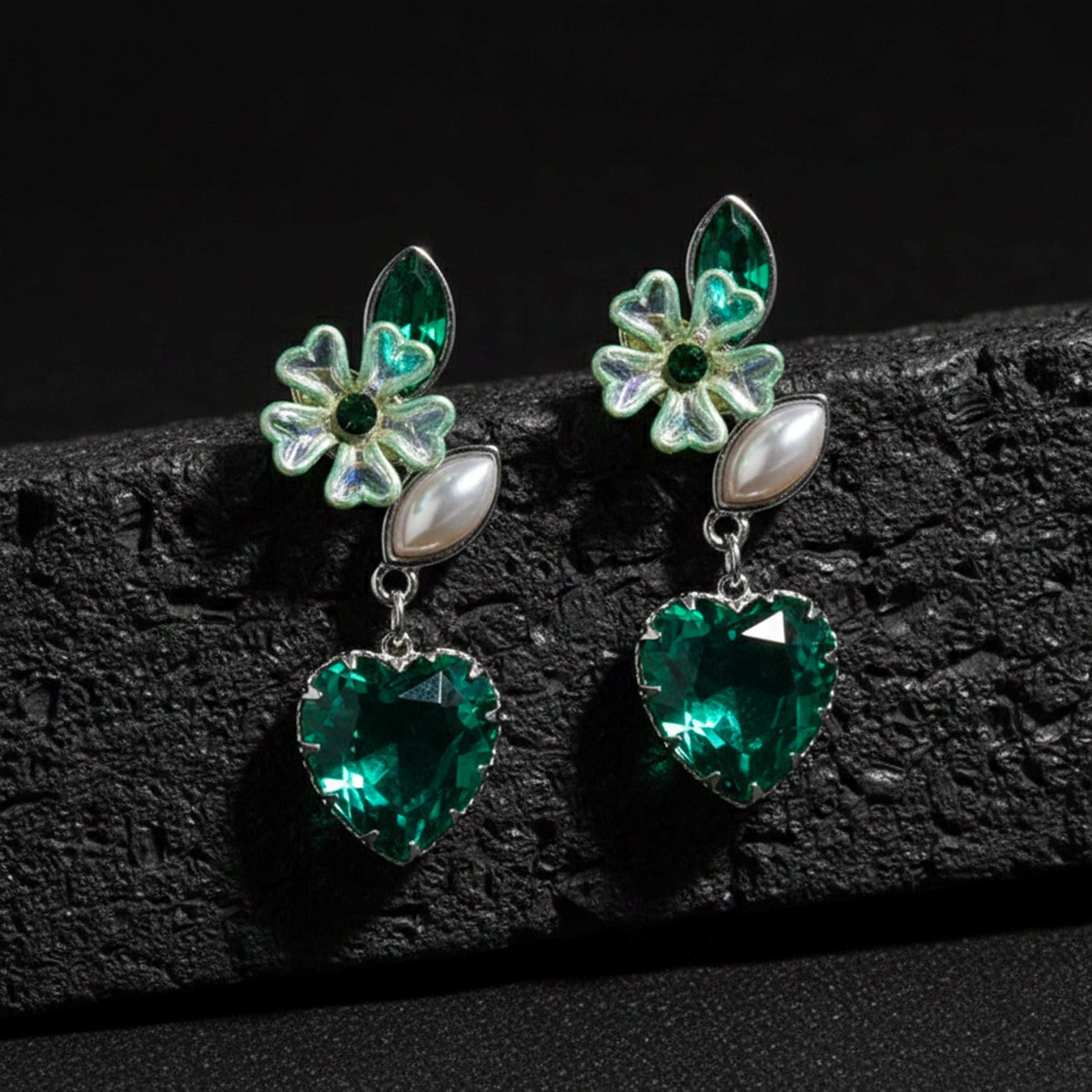 reen Heart Crystal Earrings GWE -238