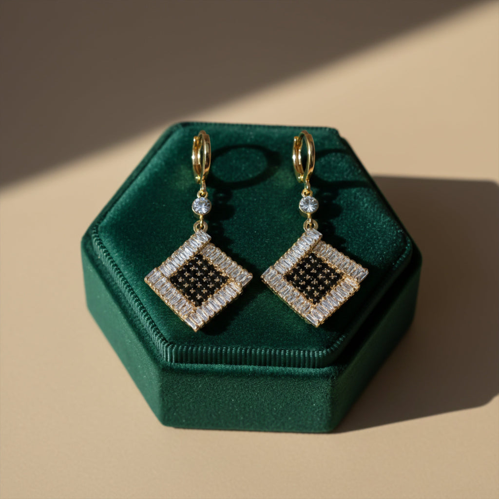 Black & White Crystal Square Drop Earrings GWE -150