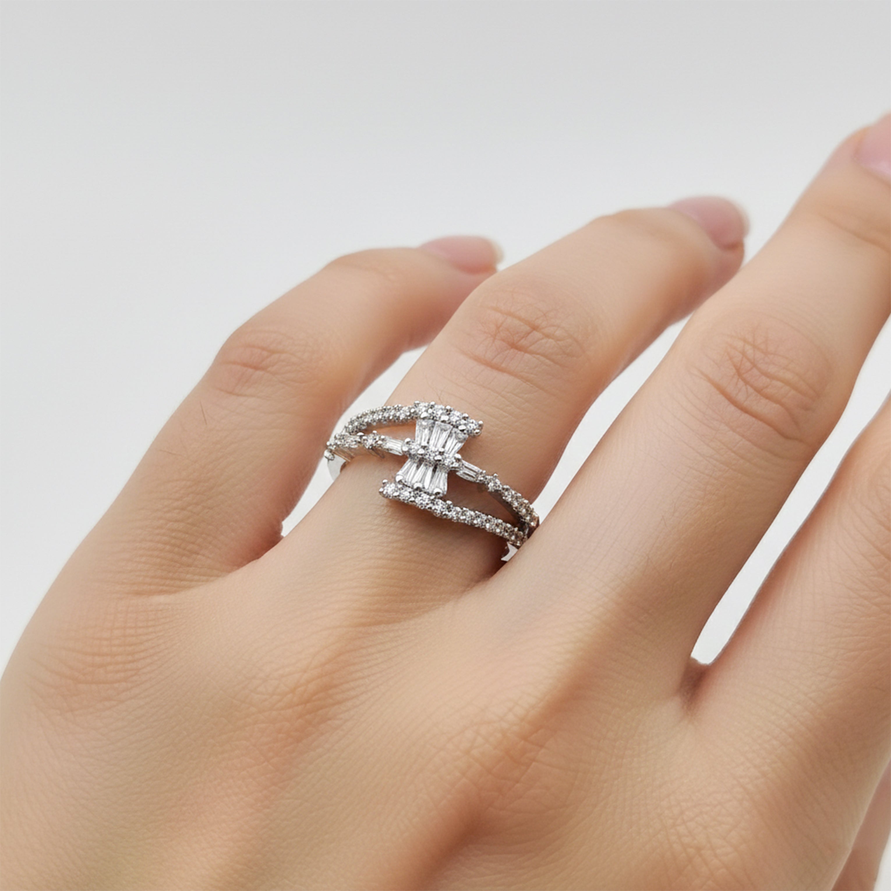 Silver Radiance Bow Ring GWR -55