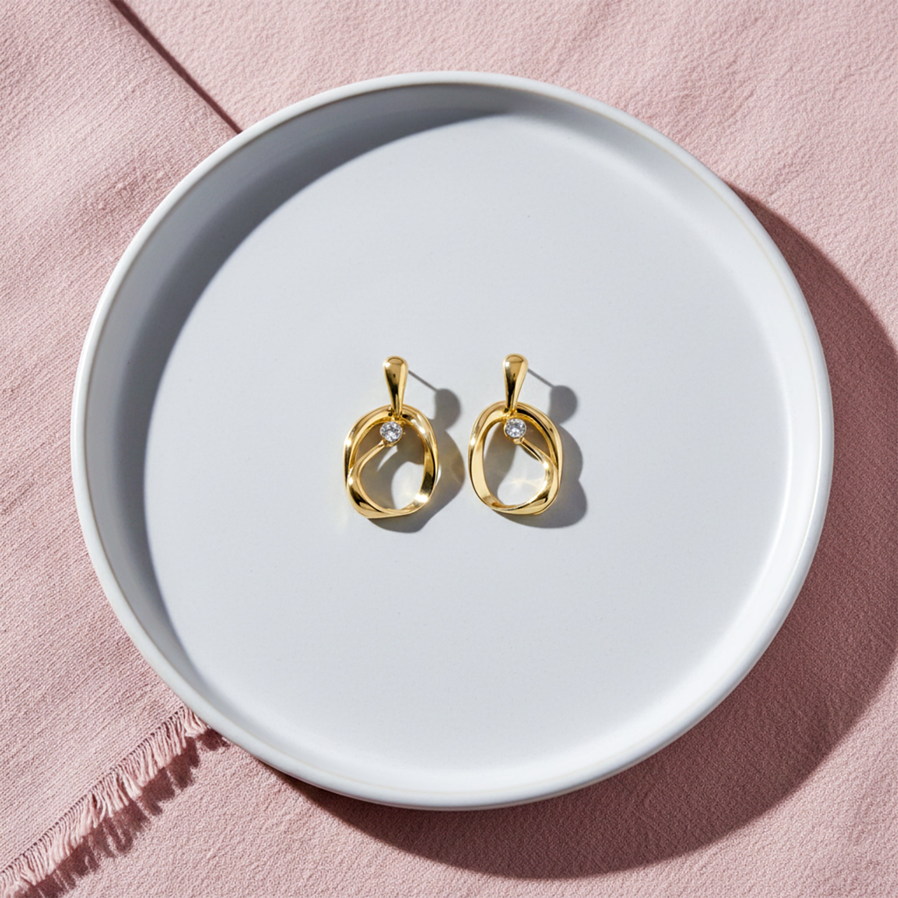 Aurelia Twist Diamond Stud Earrings GWE -51
