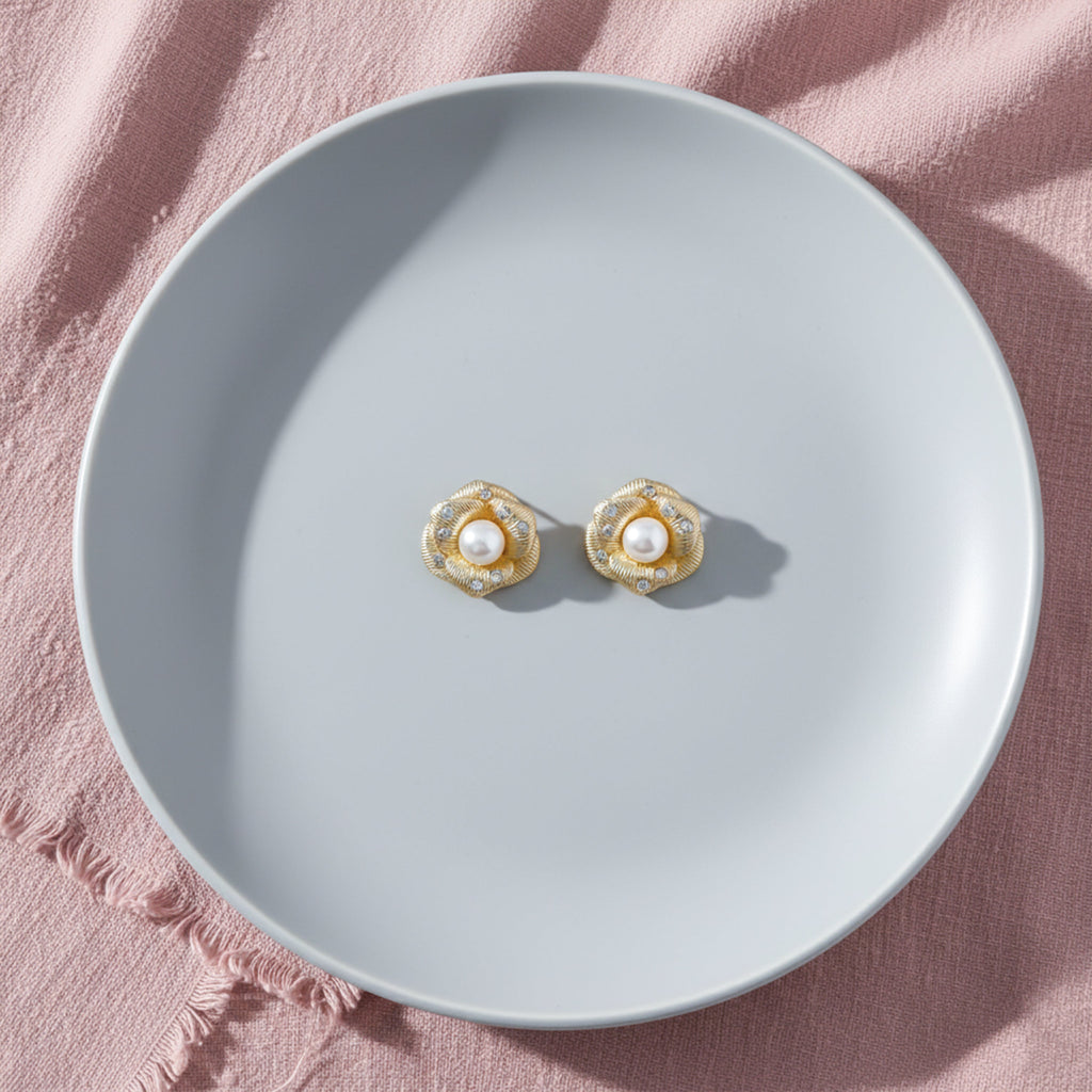 Pearl Bloom Radiance Stud Earrings GWE -53