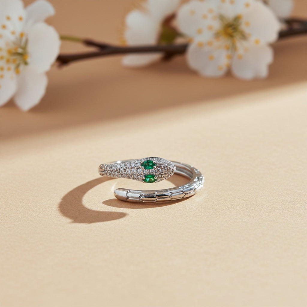 Emerald Eyes Snake Ring GWR -77