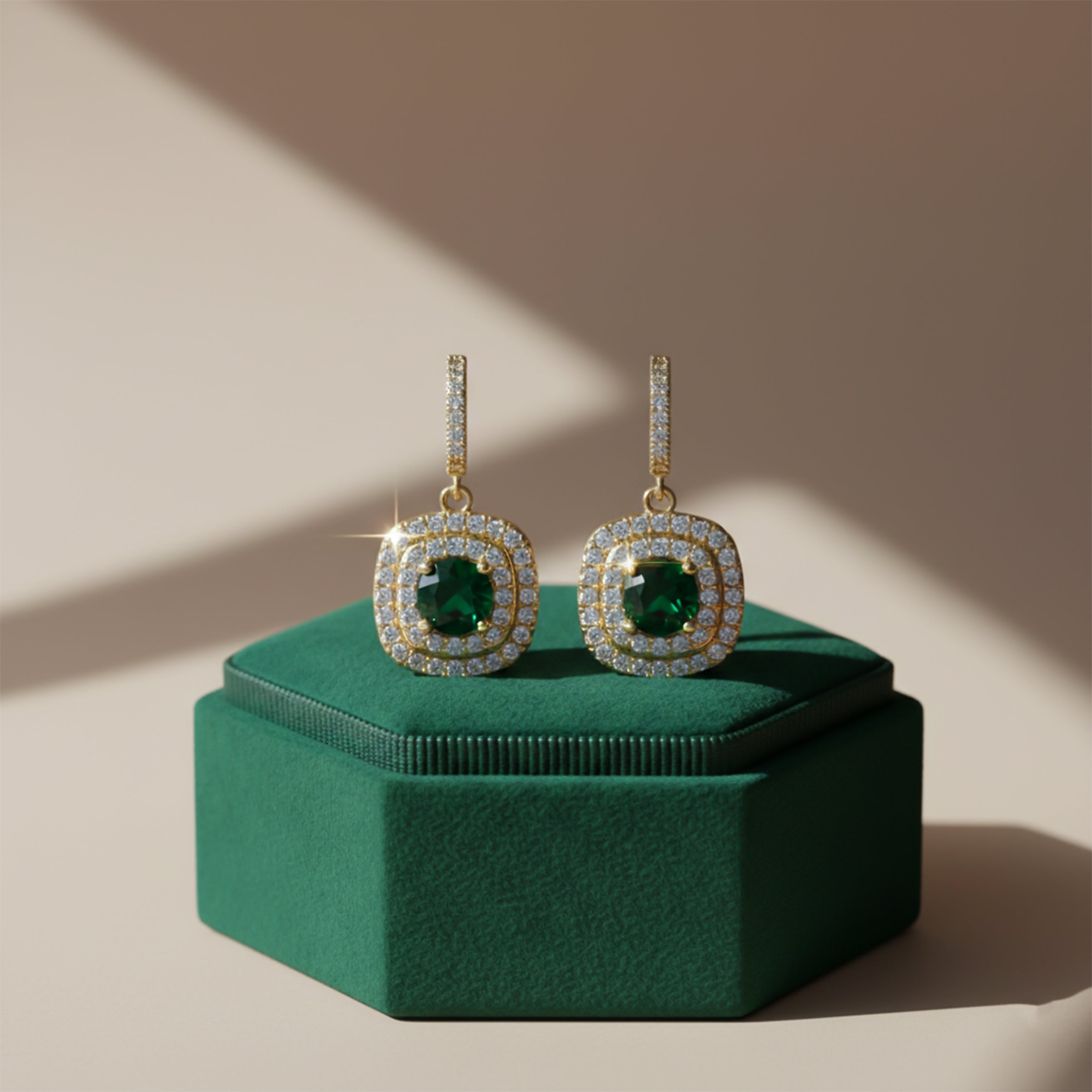 Emerald Green Crystal Drop Earrings GWE -134
