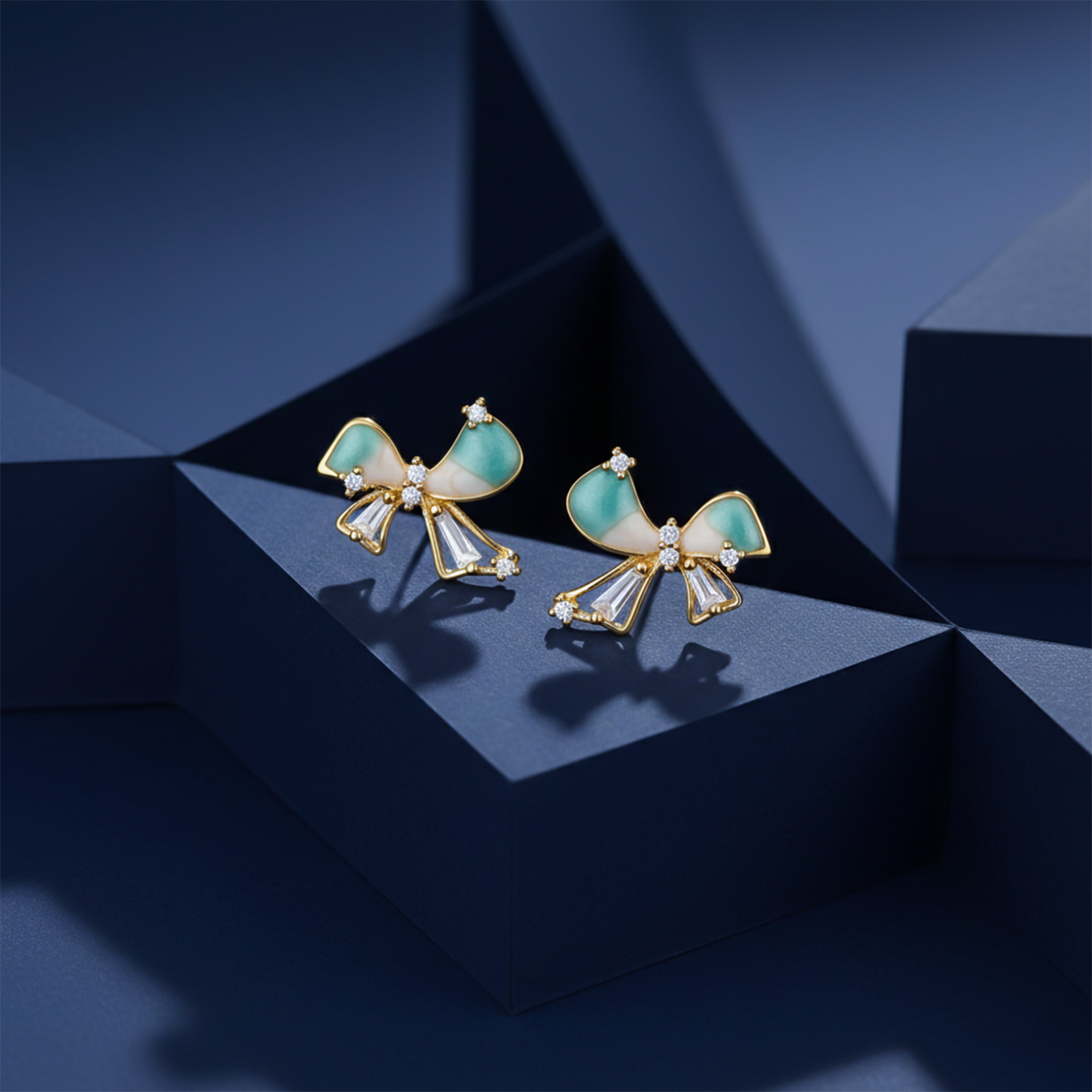 Elegant Bow Stud Earrings GWE -137