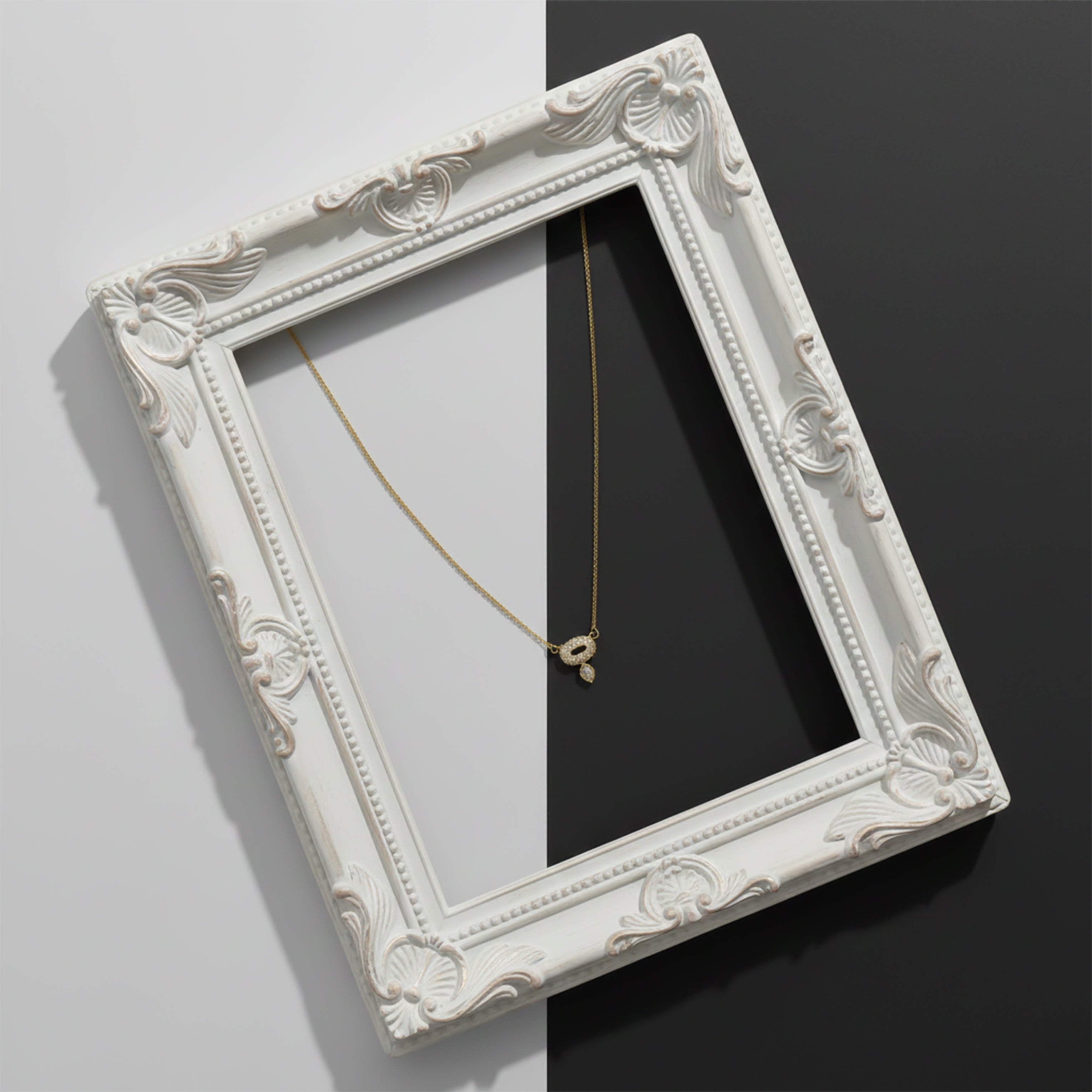 Golden Clover Spark Pendant Necklace GWN -55