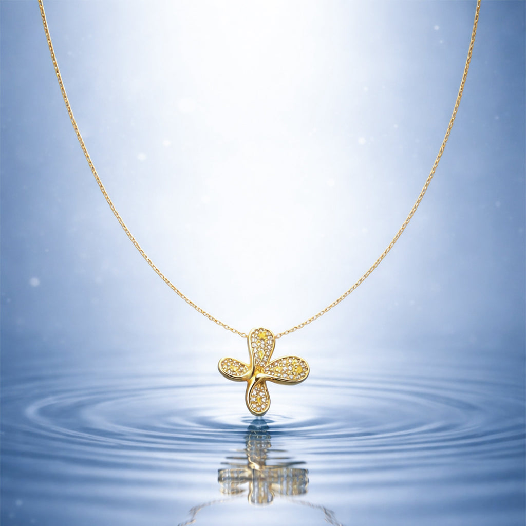 Petal Crystal Pendant Necklace GWN -143