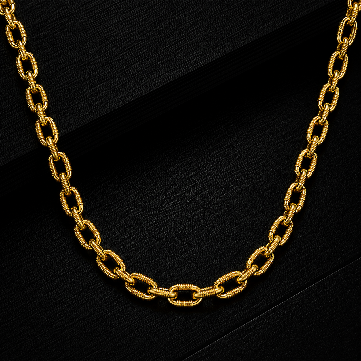 Men’s Gold Tone Textured Curb Link Chain GMC -26
