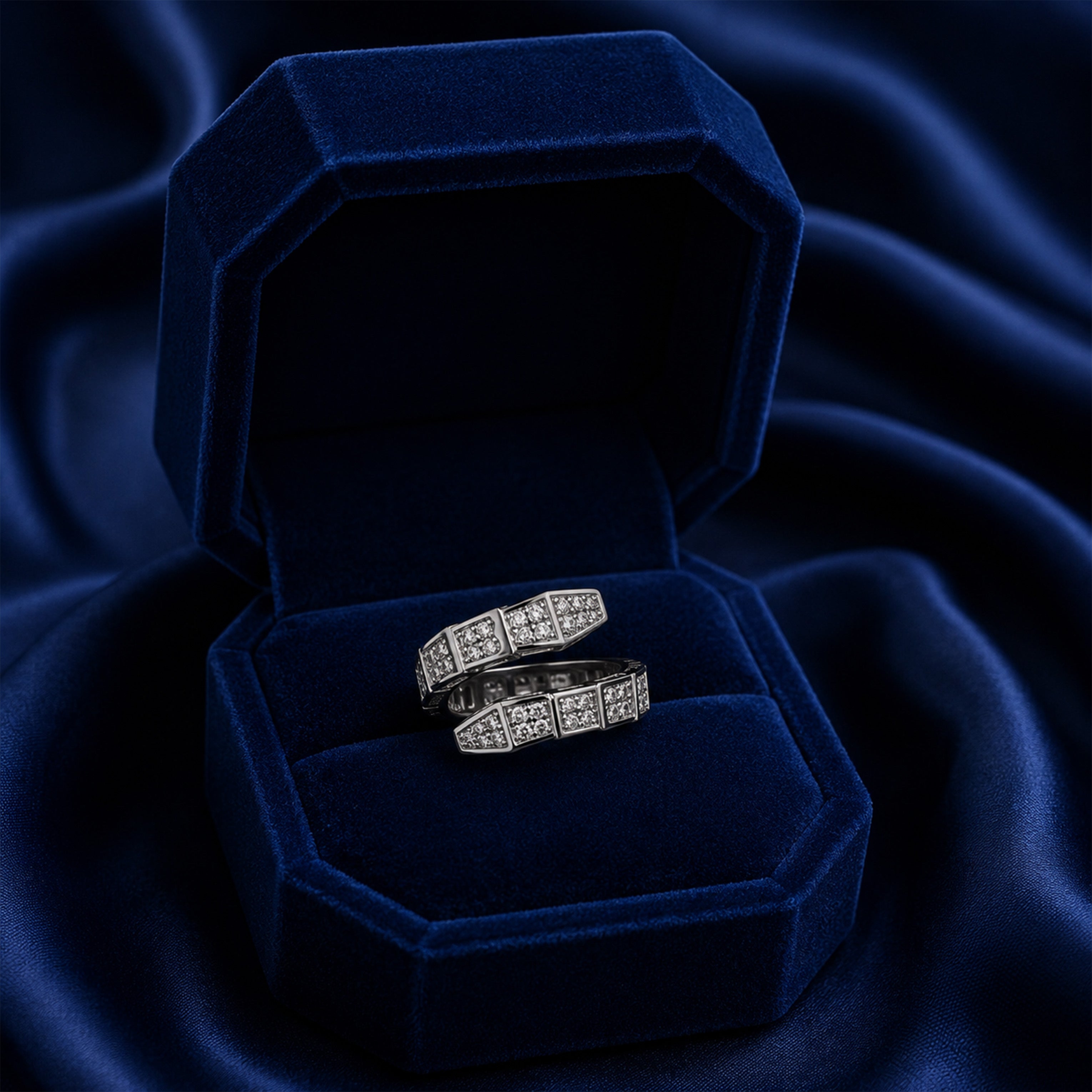 Silver Crystal Link Ring GWR -68