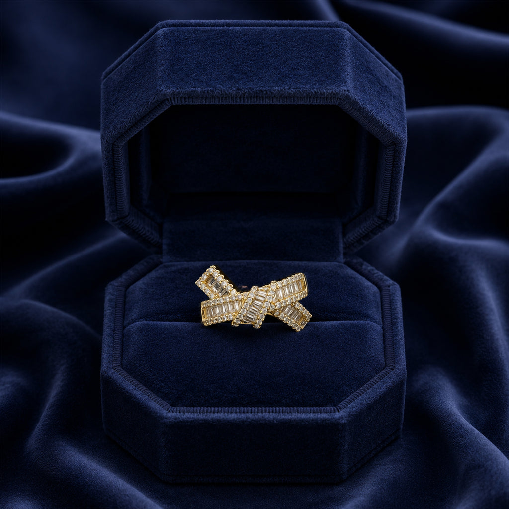 Elegant Bow Crystal Ring GWR -18