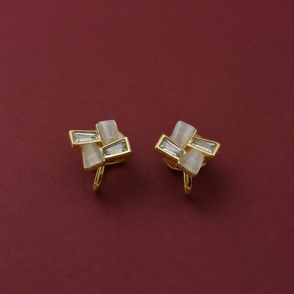 Geometric Pearl Stud Earrings GWE -113