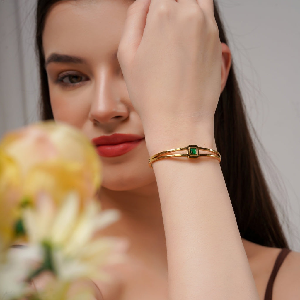 Mishruta Women Kada GWK -16