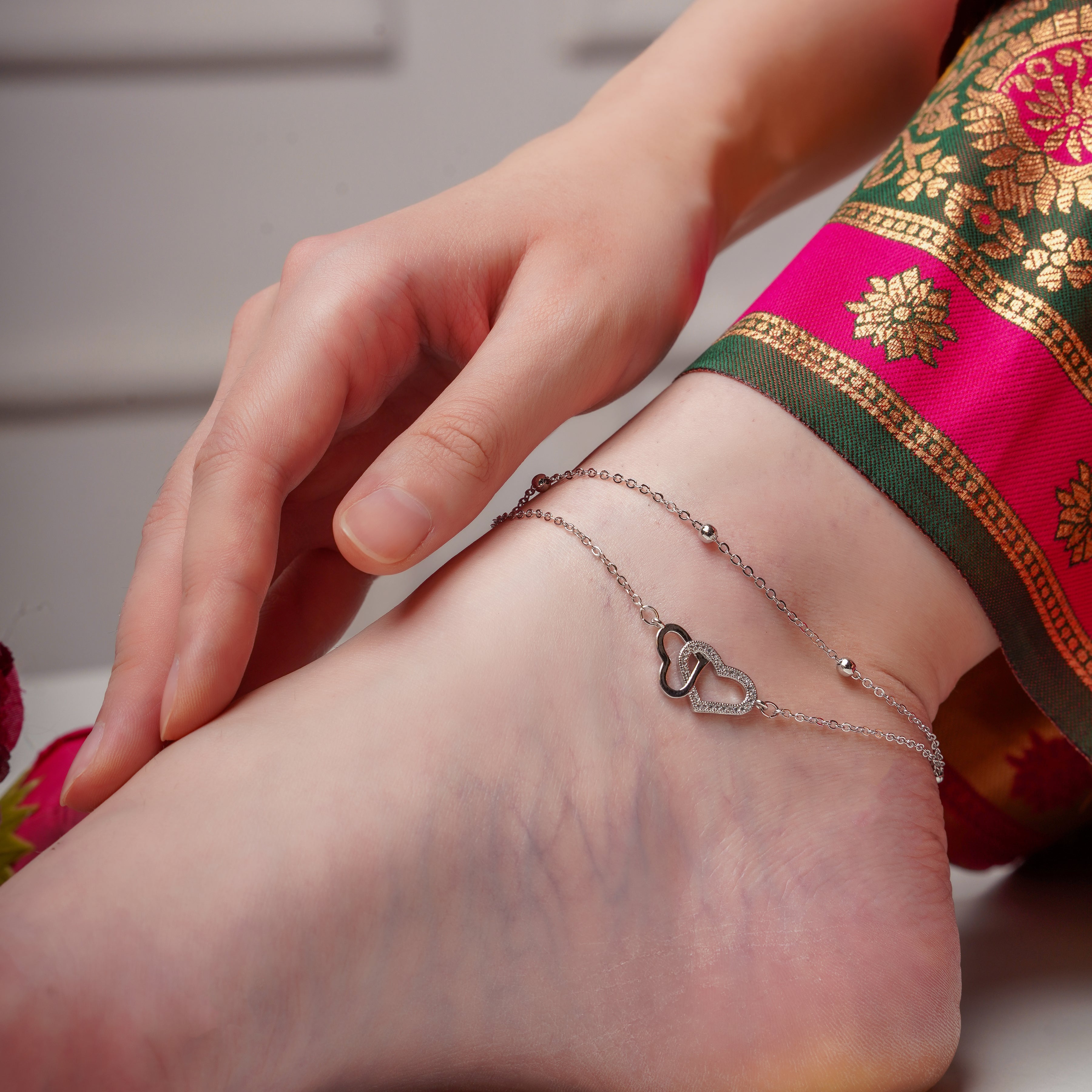 Interlocked Hearts dual-layer Anklet GWA -18