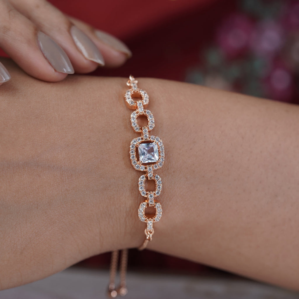 Aadhya Adjustable Bracele GWB -52