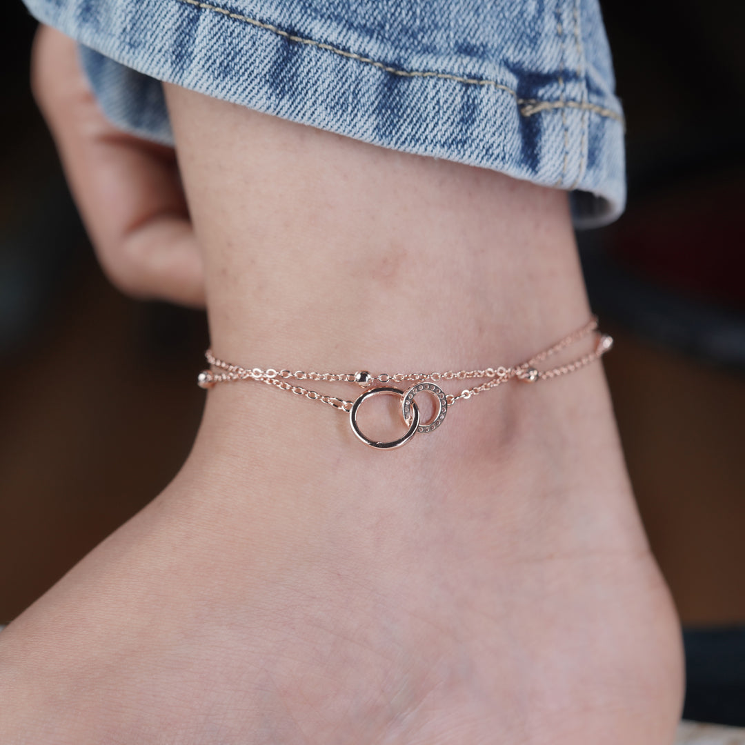 Wibestone Samaira Anklet – Graceful Sparkle for Every Step