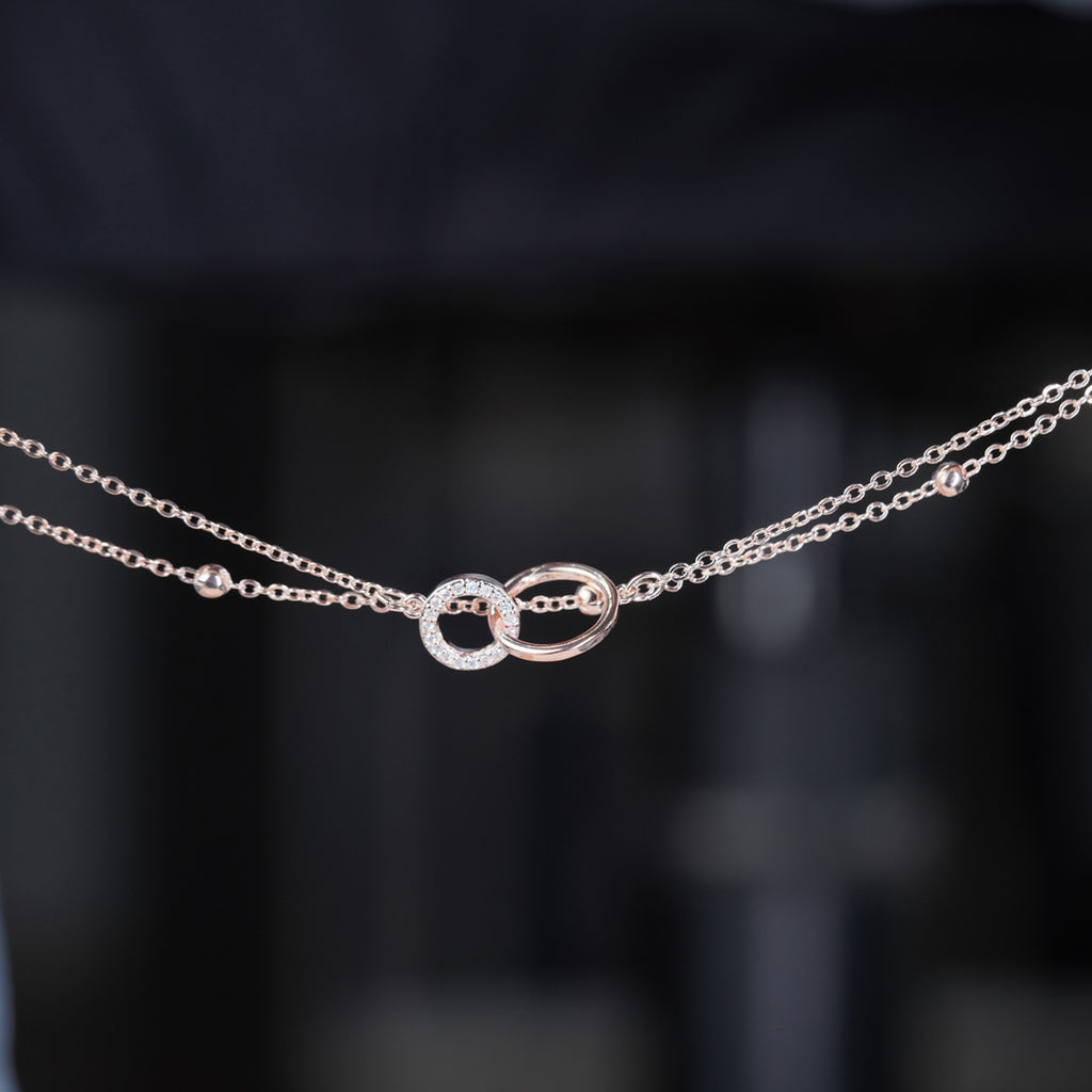 Wibestone Samaira Anklet – Graceful Sparkle for Every Step