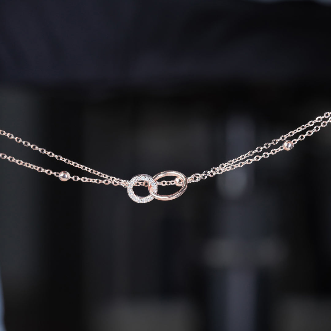 Wibestone Samaira Anklet – Graceful Sparkle for Every Step