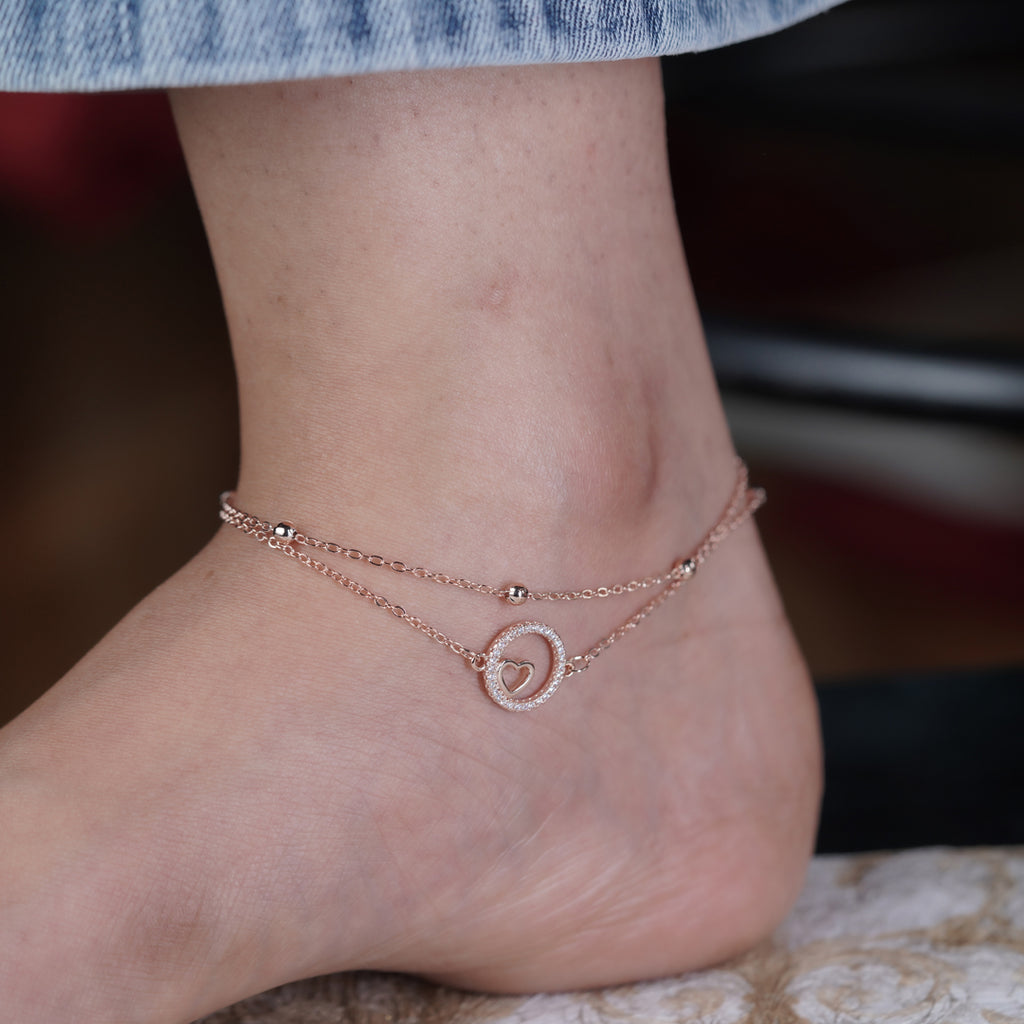 Wibestone Nivedita Anklet – Elegant Charm for Everyday Grace