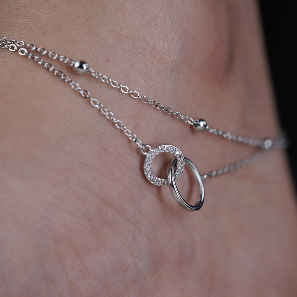 Wibestone Ahalya Anklet – Graceful Beauty with Timeless Charm