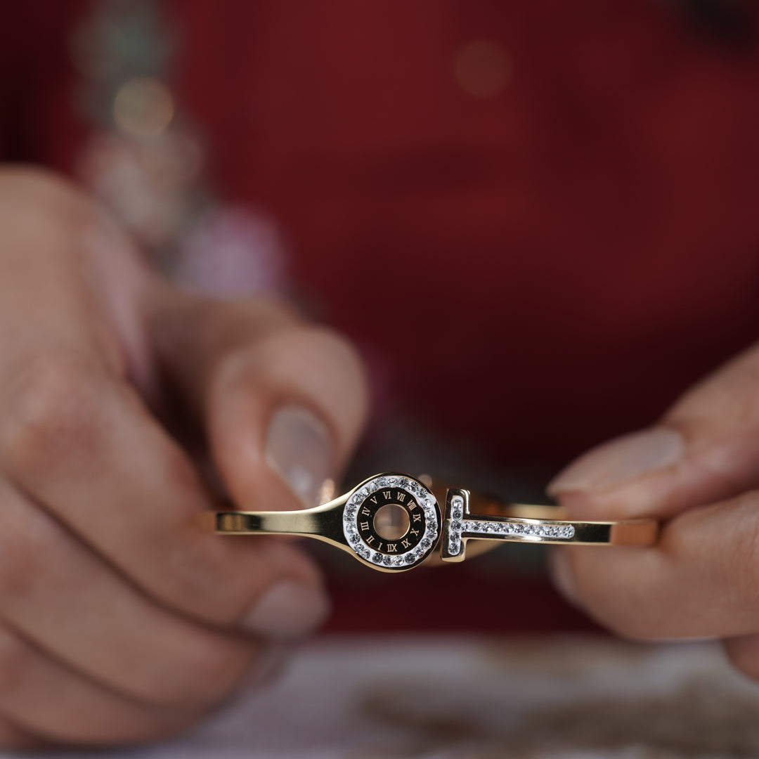 Gayatri Women Kada GWK -25