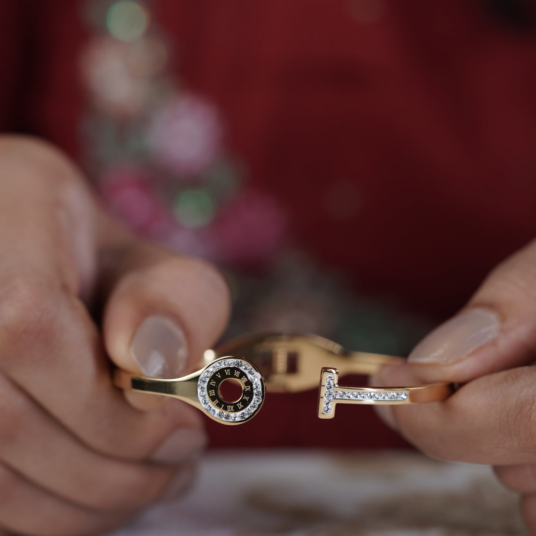 Gayatri Women Kada GWK -25