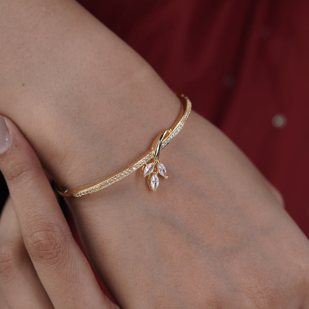 Marina Women Kada GWK -18