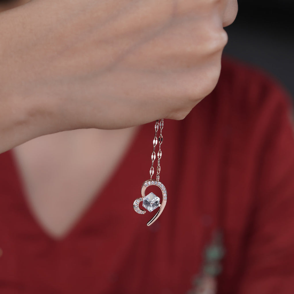 Zaria Neckless GWN -15