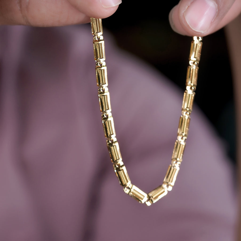Men’s Gold-Tone Geometric Link Chain GMC -7
