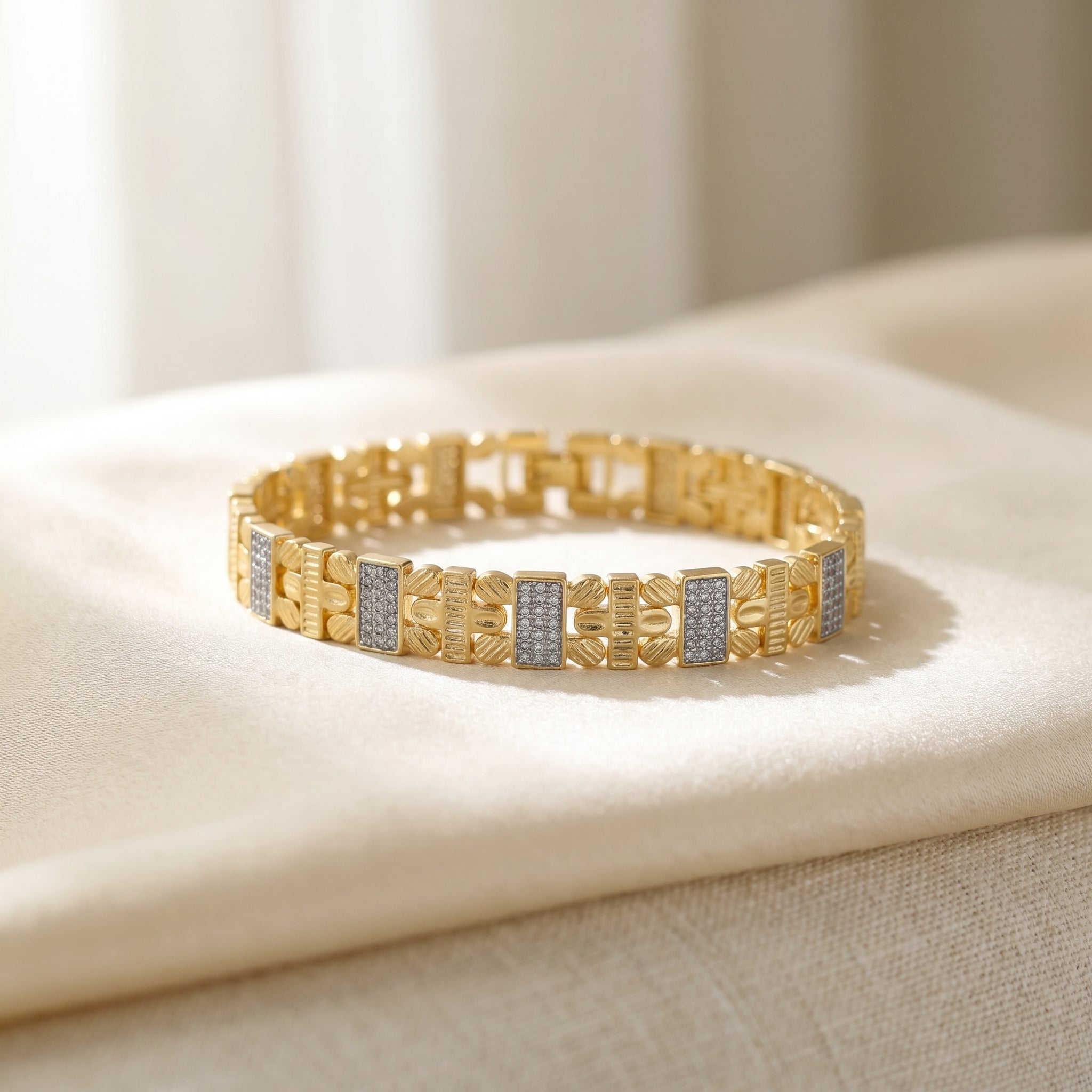 Men’s Gold-Tone Crystal Link Bracelet GMB -10