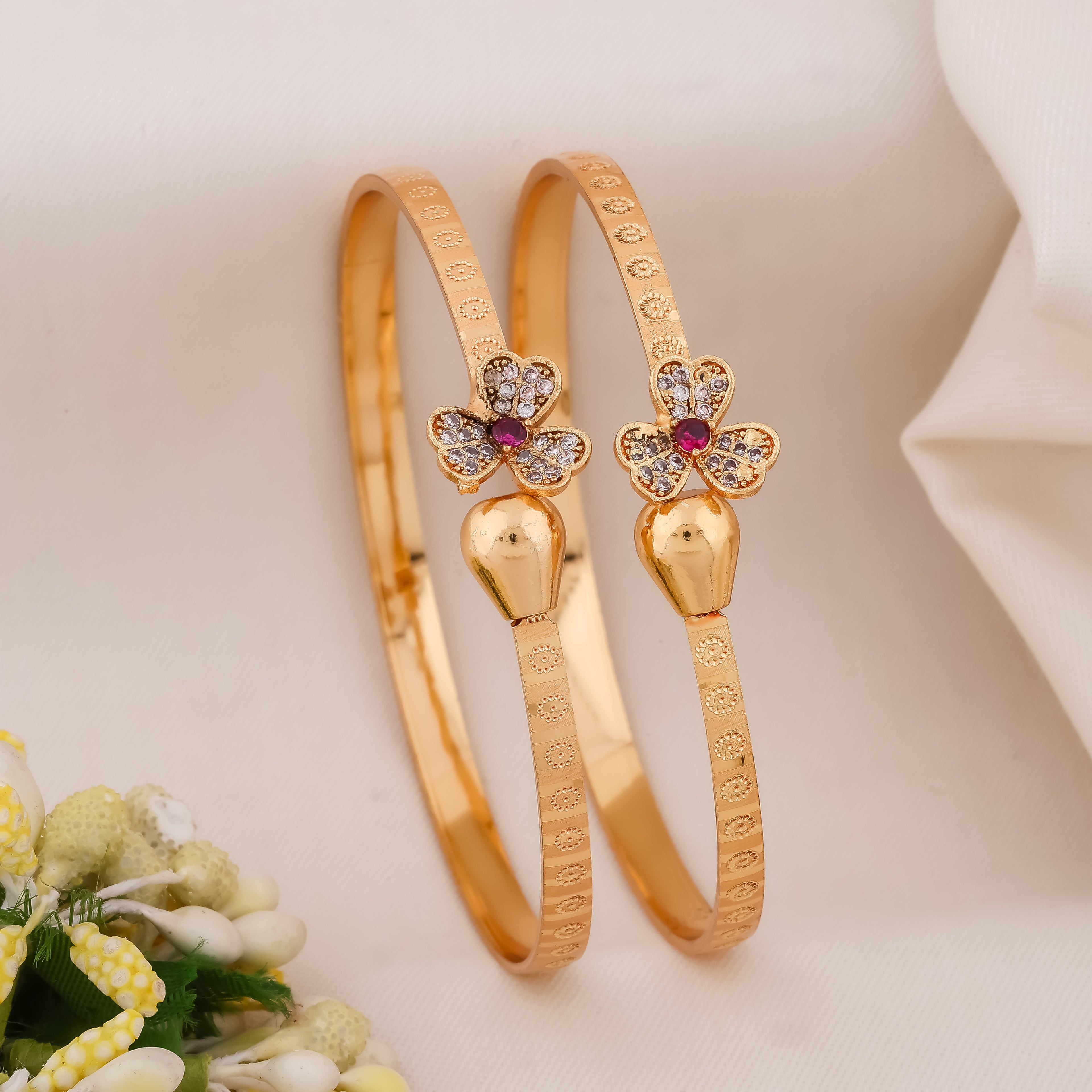 Wibestone Pari Charm Bangles – Delicate Elegance with a Touch of Magic