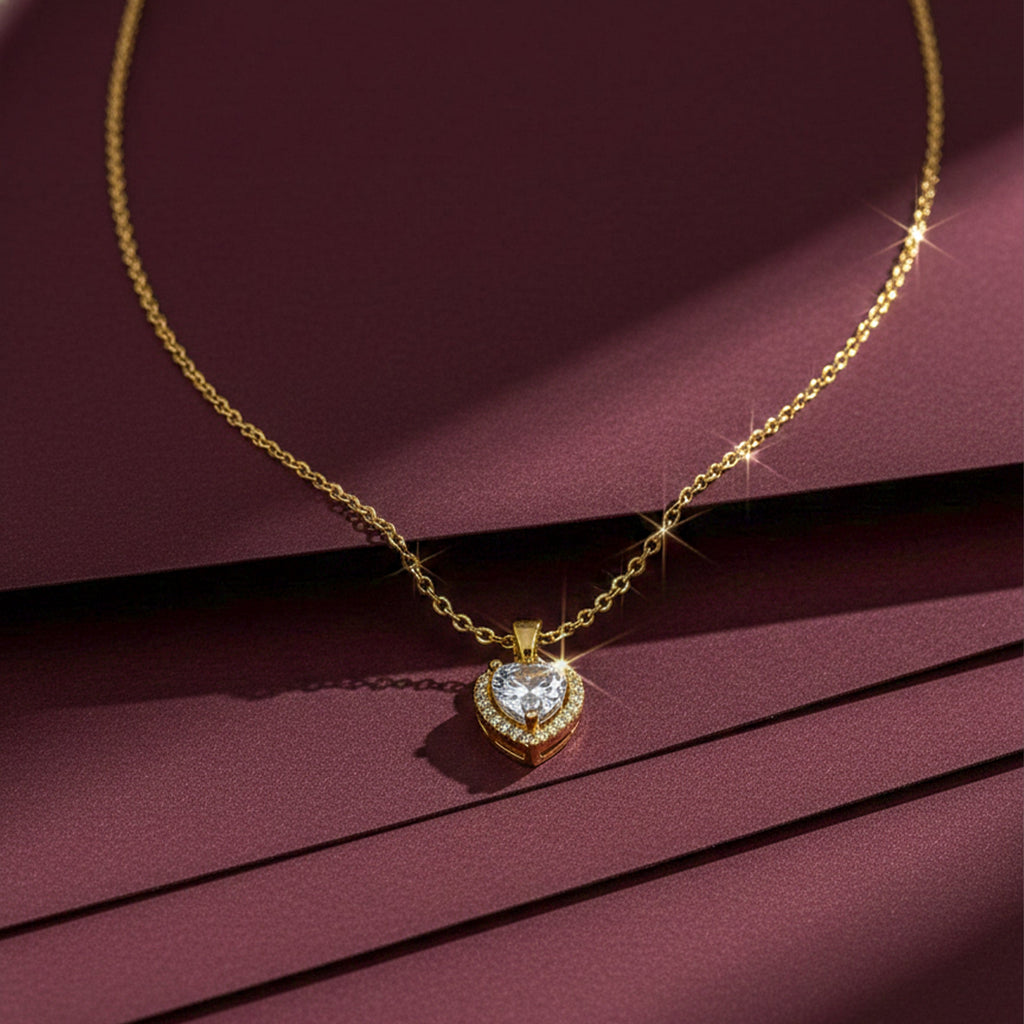 Brilliant Heart-Cut Crystal Women Neckless GWN -75