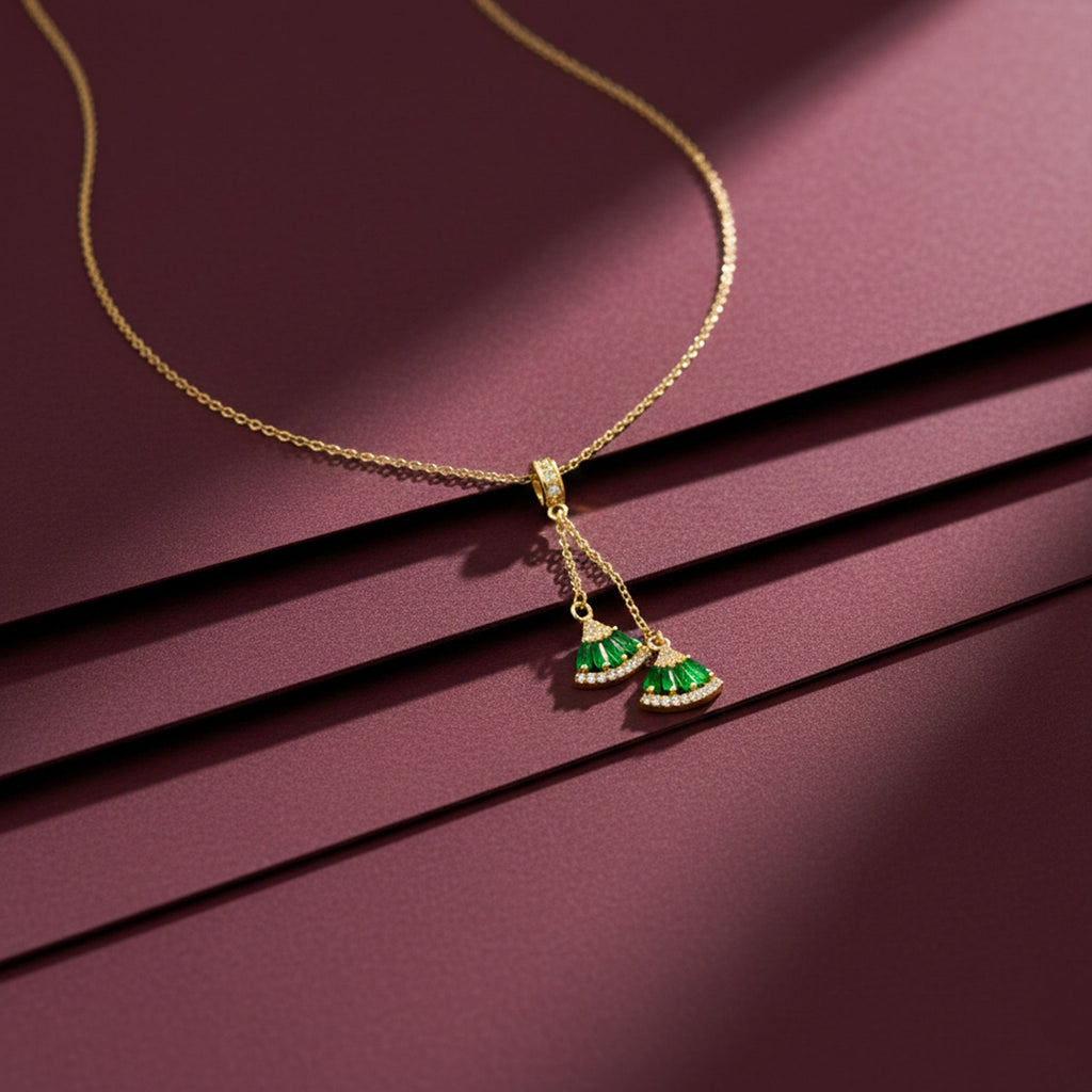 Dangling Fan Charm Women Neckless GWN -95